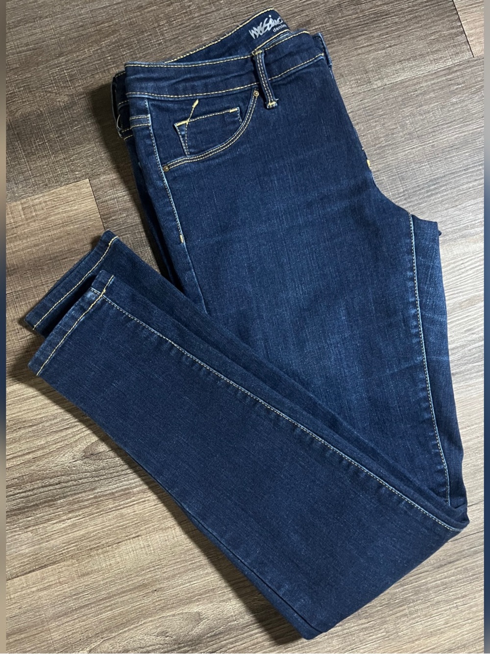 Women’s Size 10/30L Mossimo Mid-Rise Dark Denim Jegging - Picture 2 of 8